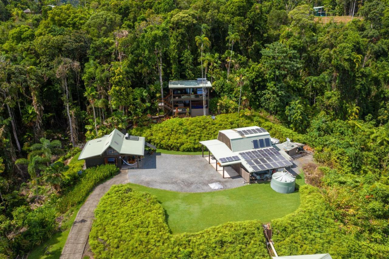 Daintree Homes - La Vista Holiday home
