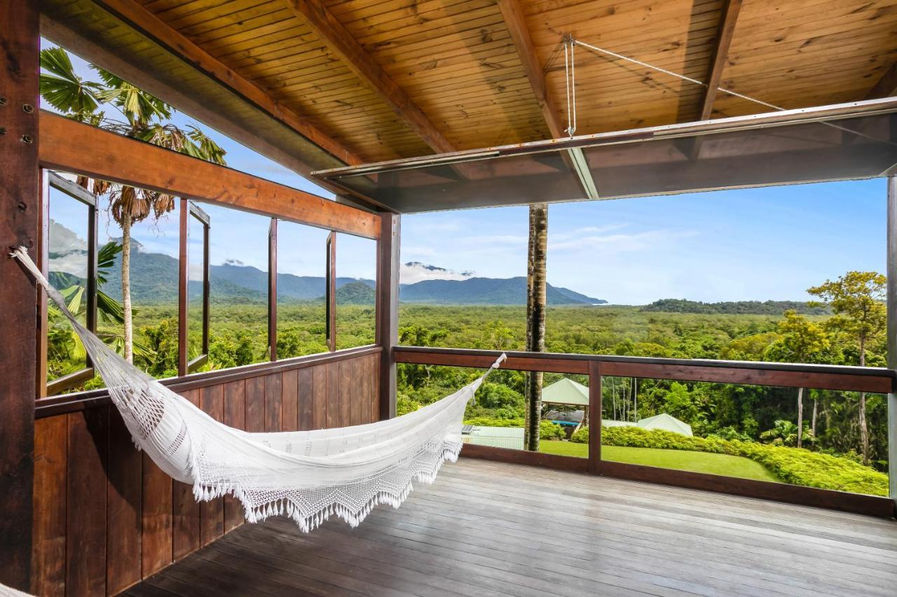 Daintree Homes - La Vista Holiday home *