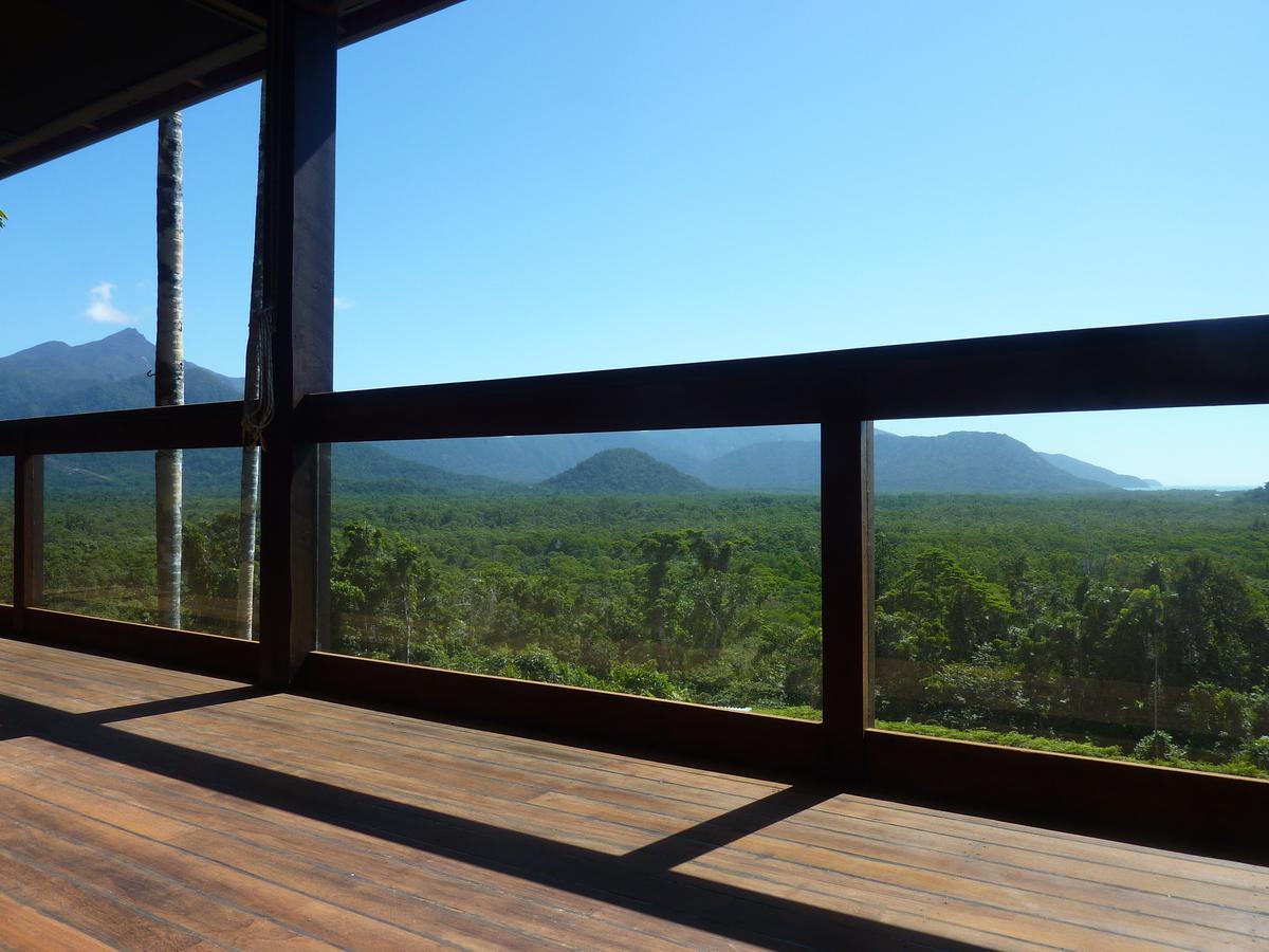 Daintree Homes - La Vista Holiday home