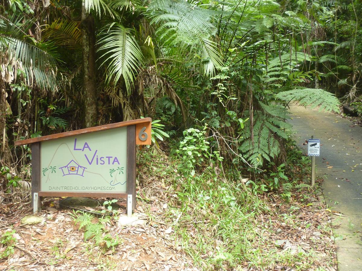 Daintree Homes - La Vista Holiday home *